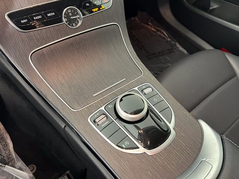 Certified 2019 Mercedes-Benz C 300 Sedan image 31