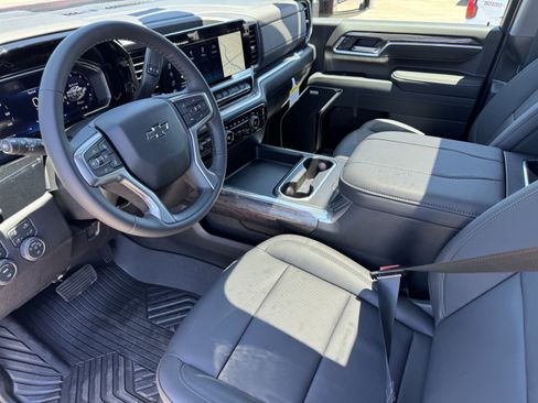 New 2026 Chevrolet Silverado 2500 LTZ w/ Trail Boss Package AWD/4WD image 9