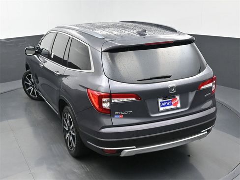 Used 2019 Honda Pilot Touring image 39
