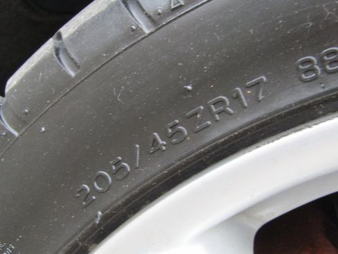 Used 2010 MINI Cooper Clubman S image 35