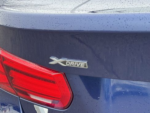 Used 2017 BMW 330i xDrive Sedan AWD/4WD image 44