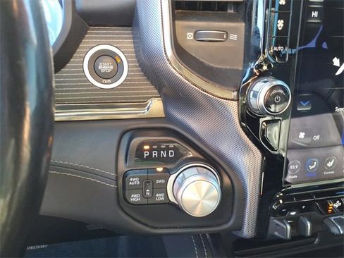 Used 2020 RAM 1500 Limited w/ Black Appearance Package image 20