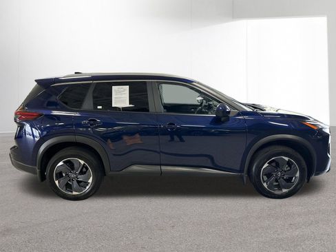 Certified 2024 Nissan Rogue SV w/ SV Premium Package AWD/4WD image 42