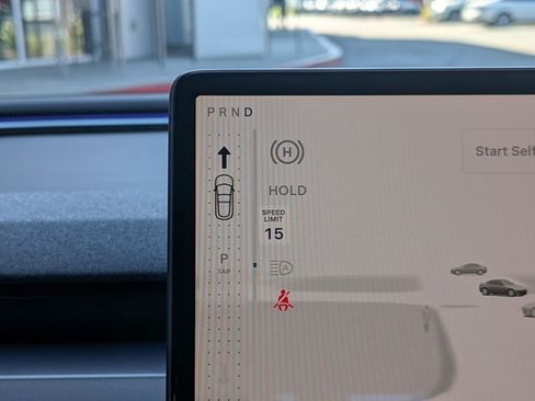 Used 2025 Tesla Model 3 Long Range RWD image 11