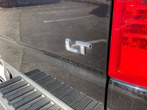 Used 2022 Chevrolet Silverado 1500 LT image 9