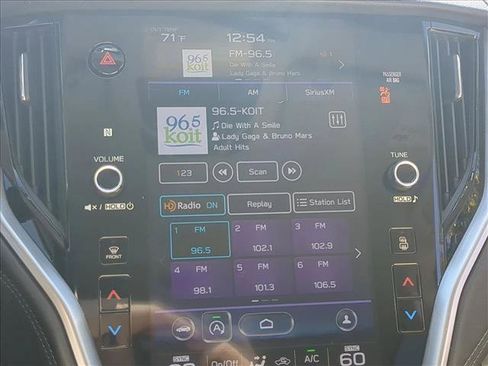 Used 2022 Subaru Outback Premium image 14