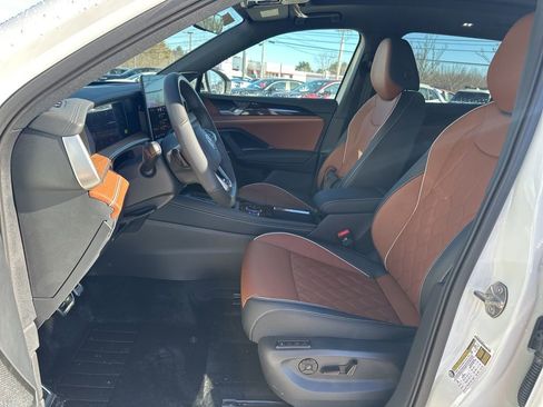 New 2026 Volkswagen Tiguan SEL R-Line image 9