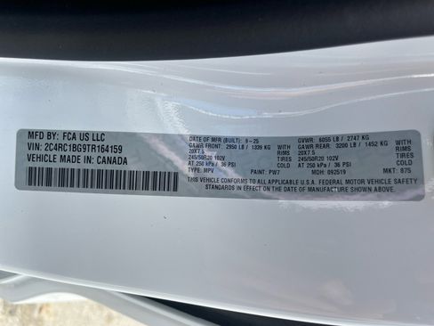 New 2026 Chrysler Pacifica Select image 33