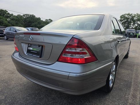 Used 2007 Mercedes-Benz C 280 Sedan image 10