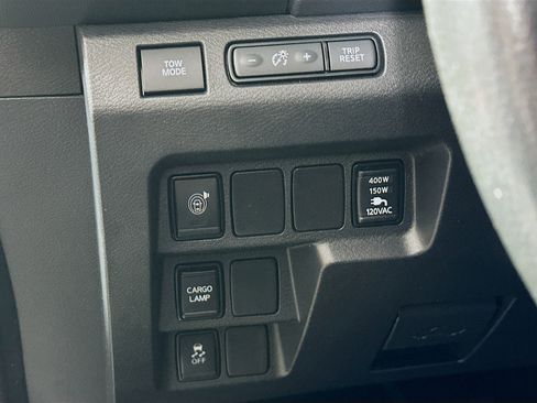 Used 2023 Nissan Frontier Pro-X w/ Pro Convenience Package image 17