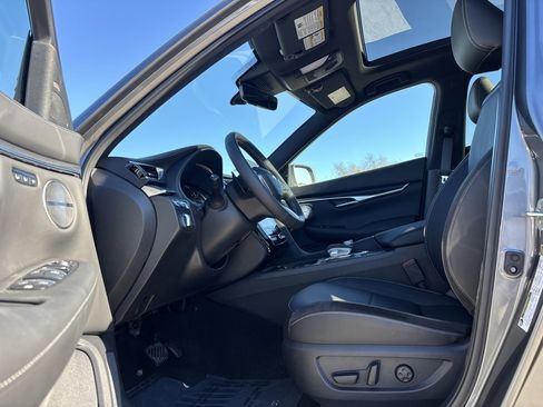 New 2025 INFINITI QX50 Sport image 7