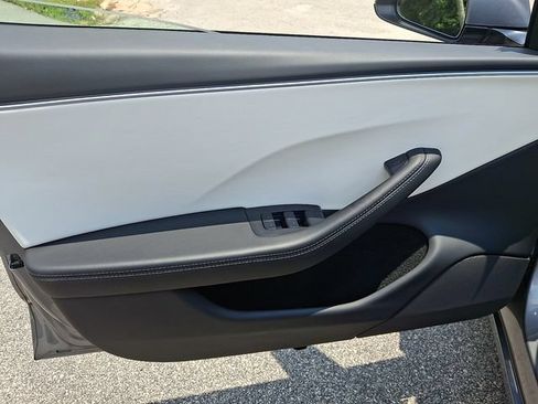Used 2025 Tesla Model 3 Long Range RWD image 14