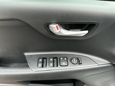 Used 2023 Kia Rio LX FWD image 15