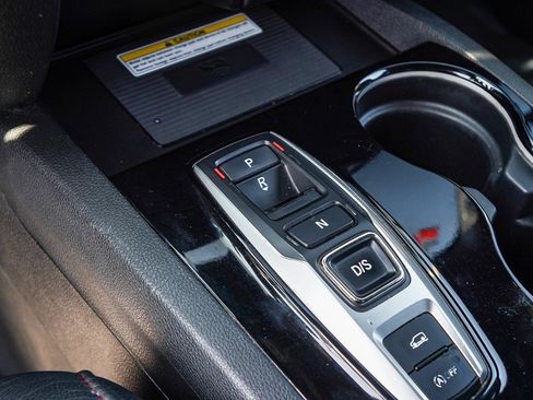 Used 2022 Honda Pilot Black Edition image 23