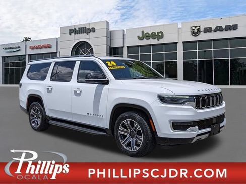 Certified 2024 Jeep Wagoneer L Series II AWD/4WD image 1