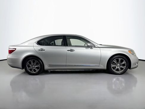 Used 2008 Lexus LS 460 image 4