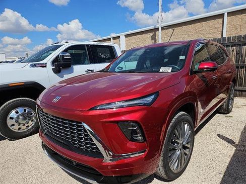 New 2026 Buick Enclave Avenir w/ Super Cruise Package image 1