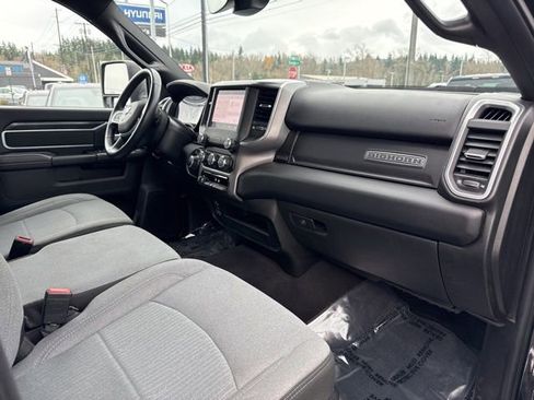 Used 2024 RAM 2500 Big Horn image 9