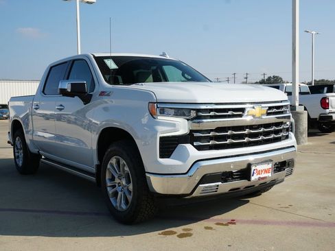 New 2026 Chevrolet Silverado 1500 LTZ w/ LTZ Premium Package image 3