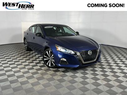 Used 2021 Nissan Altima 2.5 SR w/ SR Premium Package