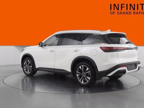 Used 2025 INFINITI QX60 Luxe AWD/4WD image 5