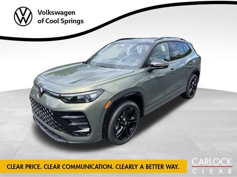 New 2026 Volkswagen Tiguan SE R-Line AWD/4WD image 1