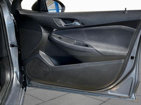 Used 2019 Chevrolet Cruze LT w/ Convenience Package FWD image 23