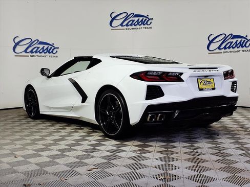 Used 2020 Chevrolet Corvette Stingray Preferred Cpe w/ 2LT Preferred Equipment Group image 2
