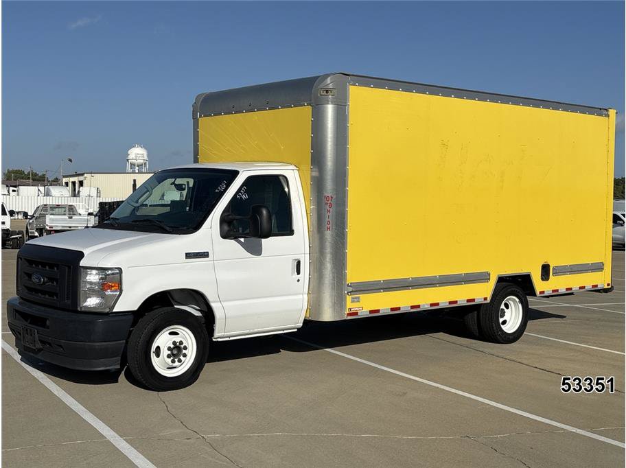 Used 2022 Ford E-350 and Econoline 350 Super Duty w/ Power Windows & Locks Group RWD image 1