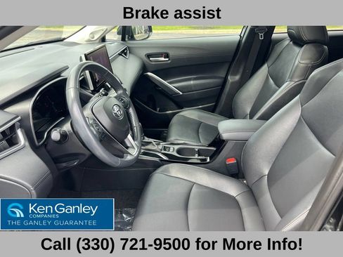 Used 2023 Toyota Corolla Cross XLE w/ Convenience Package FWD image 41