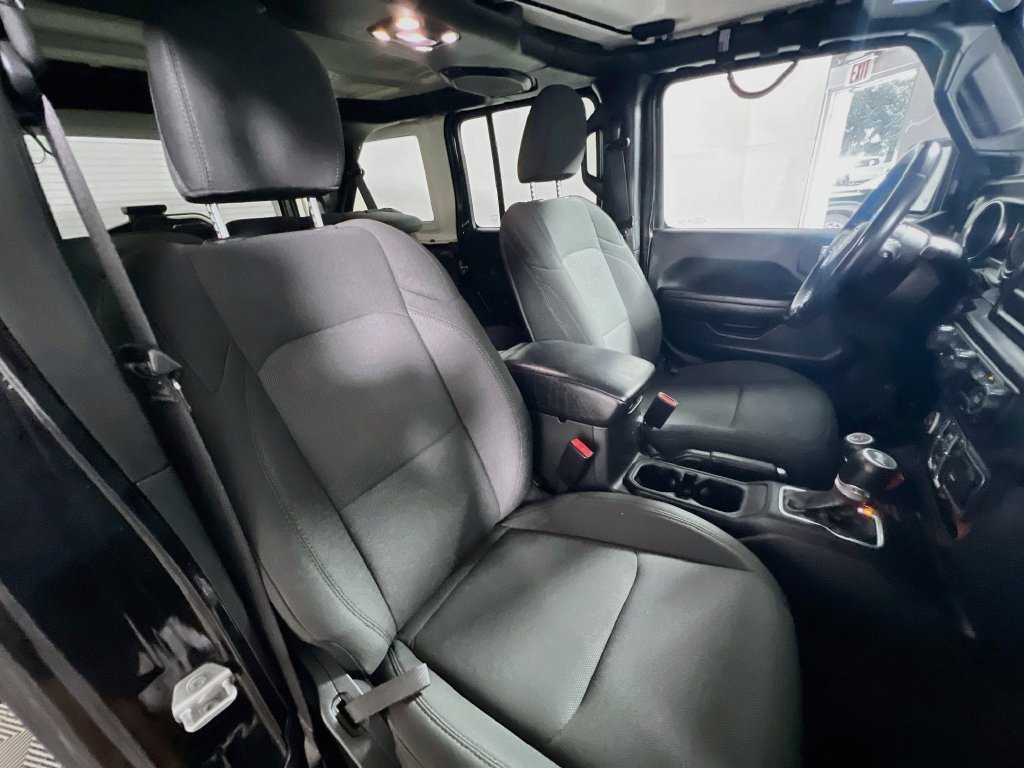 Used 2022 Jeep Wrangler Unlimited Sport AWD/4WD image 29