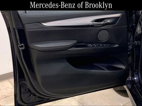 Used 2019 BMW X6 xDrive35i w/ M Sport Package image 21