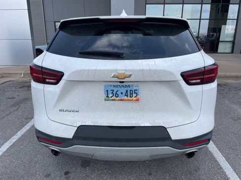 Used 2025 Chevrolet Blazer LT image 9