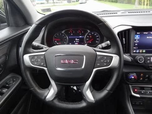 Used 2023 GMC Terrain SLT image 14