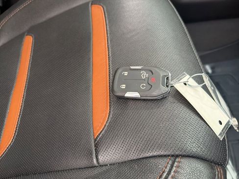 Used 2023 GMC Sierra 3500 AT4 w/ AT4 Premium Plus Package image 28