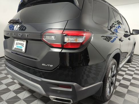 Certified 2024 Honda Pilot Elite image 6