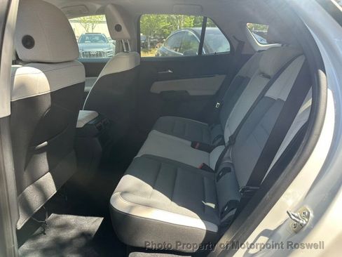 Used 2024 Honda Prologue EX image 14
