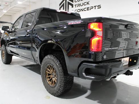 Used 2023 Chevrolet Silverado 1500 LT Trail Boss AWD/4WD image 11