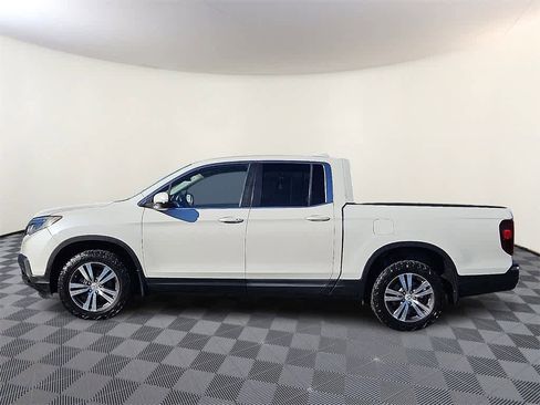 Used 2017 Honda Ridgeline RTS image 5