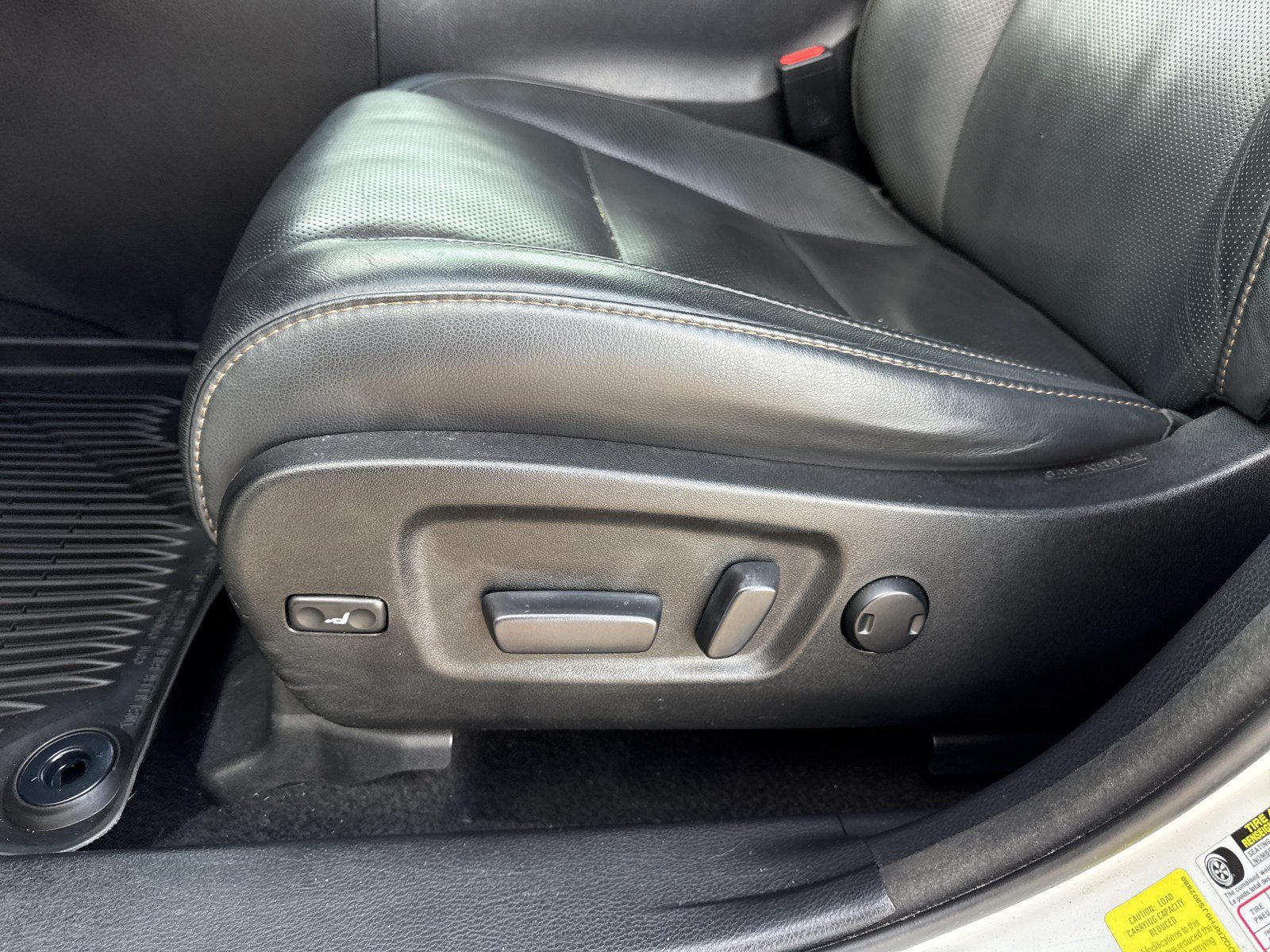 Used 2018 Toyota Highlander Limited Platinum AWD/4WD image 12