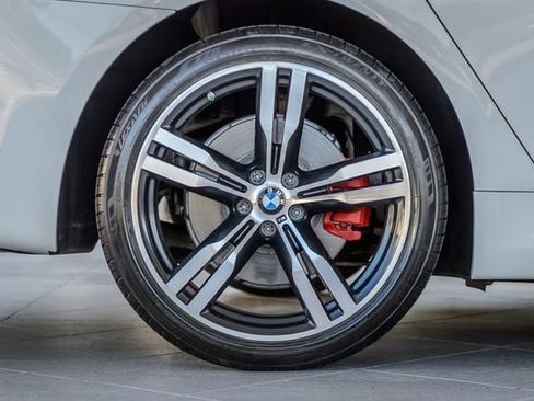 Used 2017 BMW 740i RWD image 15