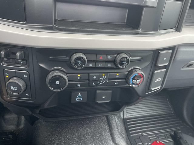 New 2026 Ford F550 4x4 Regular Cab Super Duty image 9