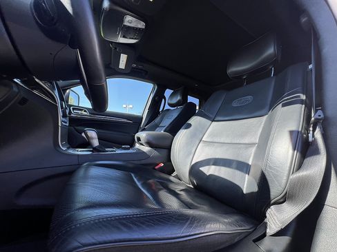 Used 2018 Jeep Grand Cherokee Overland AWD/4WD image 28