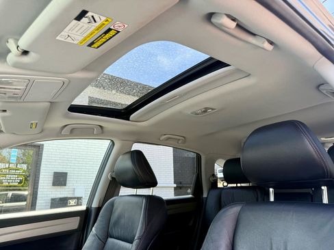 Used 2011 Honda CR-V EX-L image 17