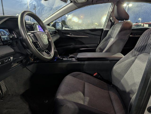 Used 2025 Toyota Camry LE FWD image 29