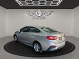 Used 2018 Chevrolet Cruze LT w/ Convenience Package image 5