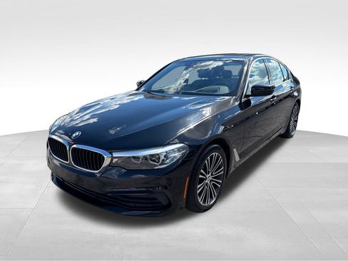 Used 2020 BMW 530i xDrive w/ Premium Package AWD/4WD image 8