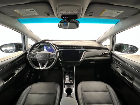 Certified 2023 Chevrolet Bolt LT w/ Infotainment Package image 10