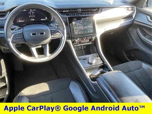 Used 2023 Jeep Grand Cherokee L Laredo image 15