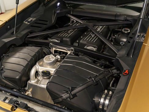 Used 2023 Lamborghini Huracan Tecnica image 52